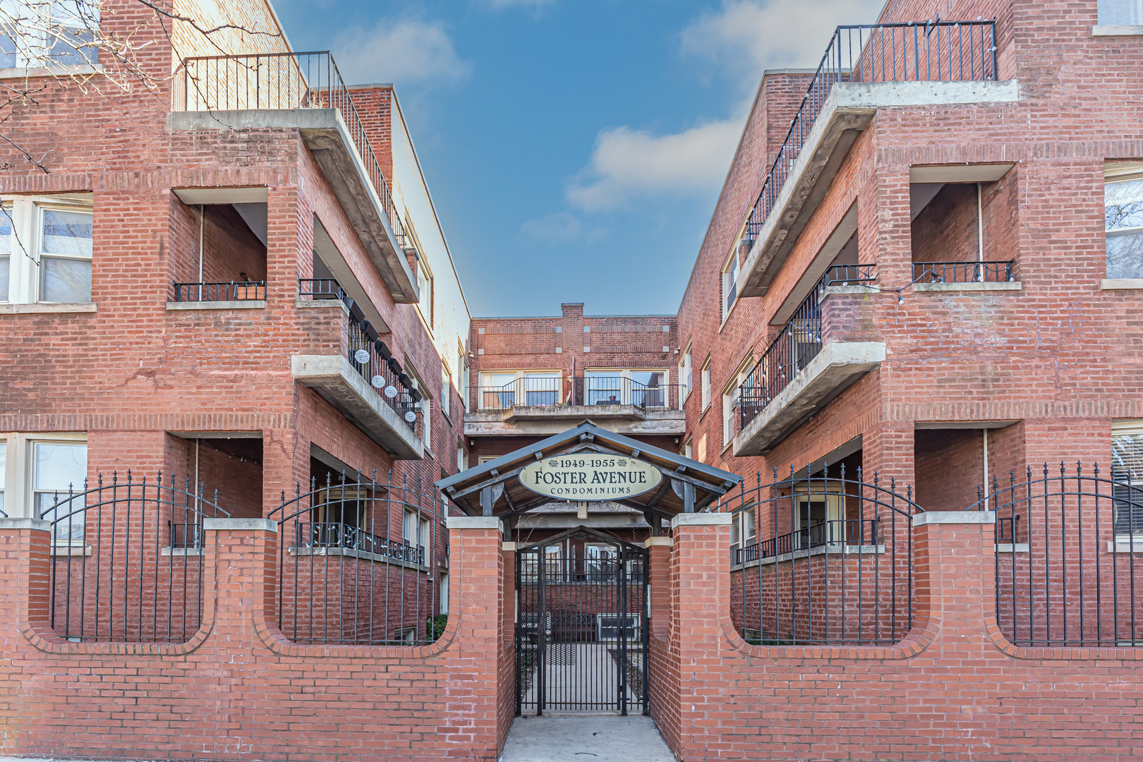 1951 W FOSTER Avenue #2ME, Chicago, IL