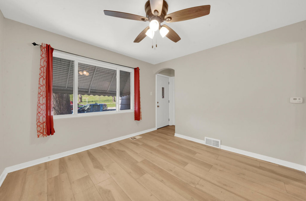 12565 Irving Avenue, Blue Island, IL