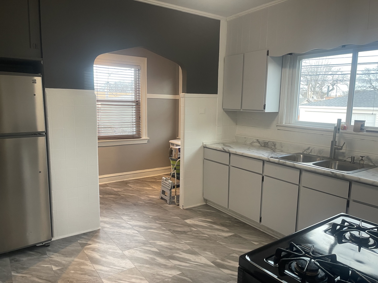 1534 E 86th Place, Chicago, IL