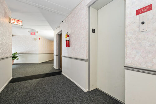 3240 N Manor Drive #216, Lansing, IL