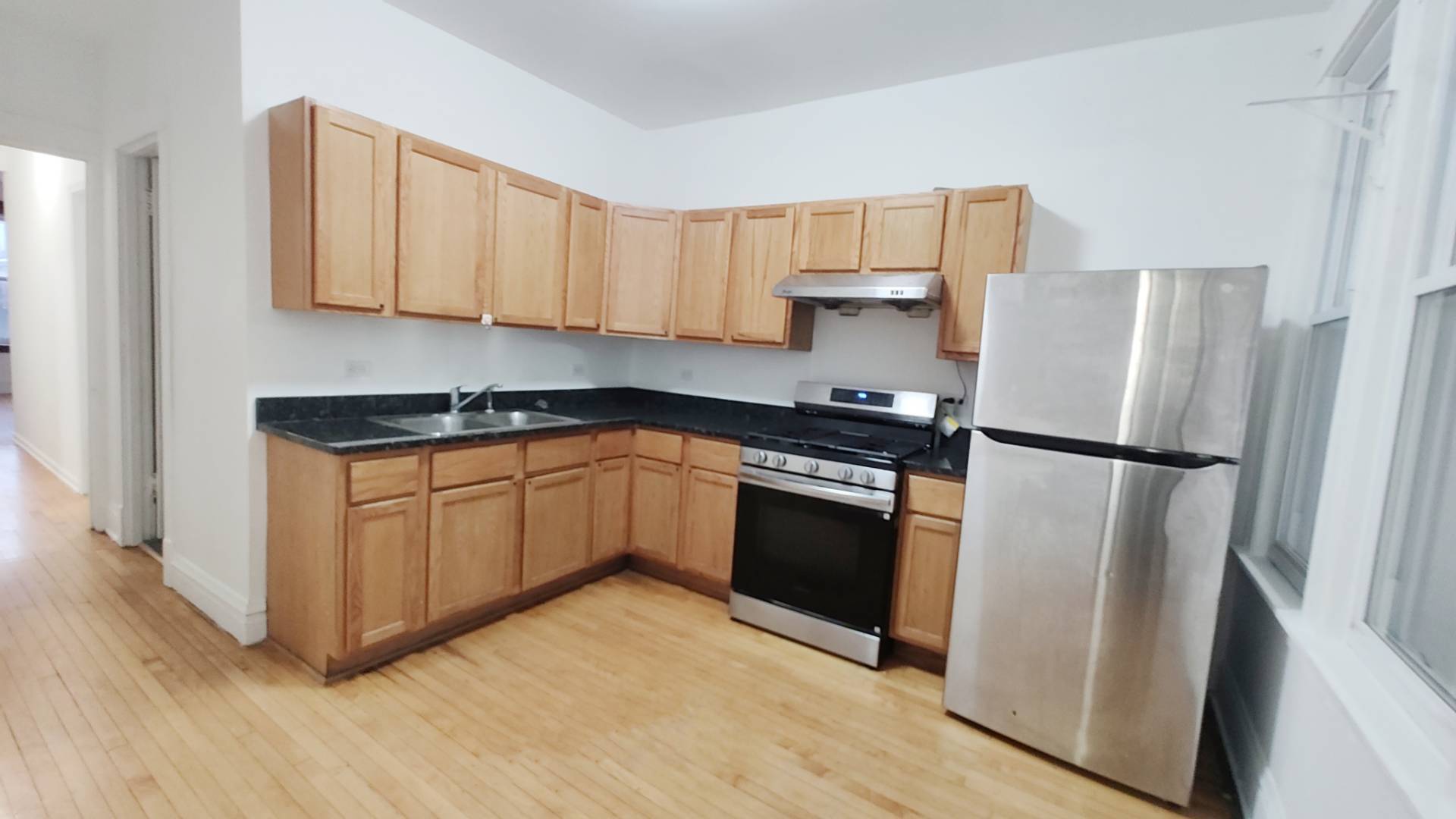 3137 W 42nd Street #2, Chicago, IL