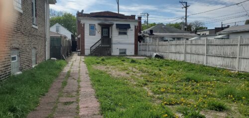 5918 S Albany Avenue, Chicago, IL