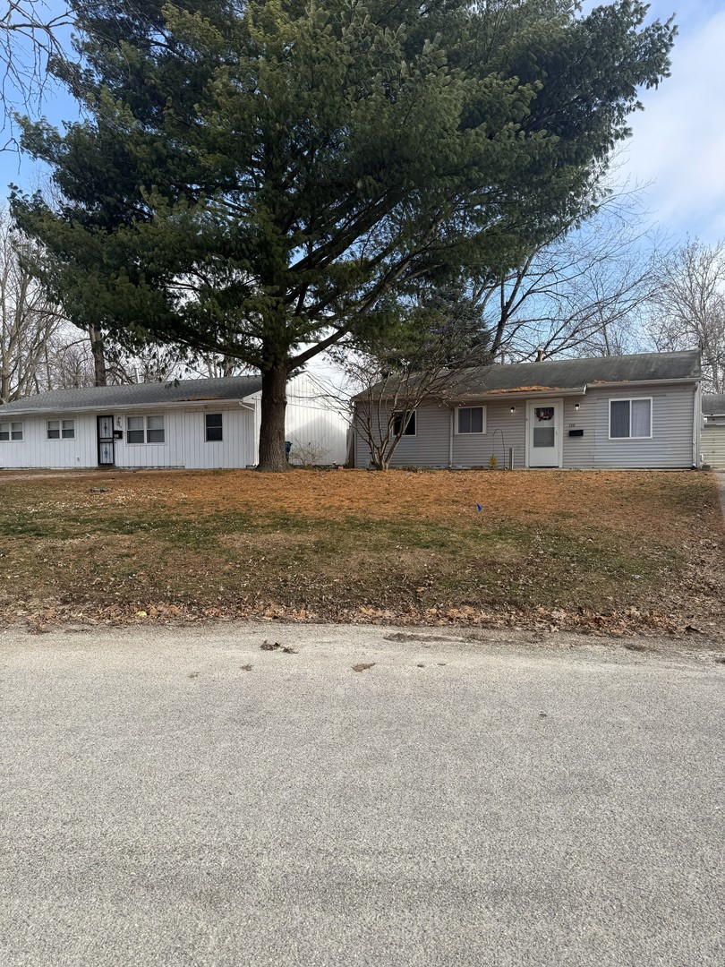 128 S Scottswood Drive, Urbana, IL
