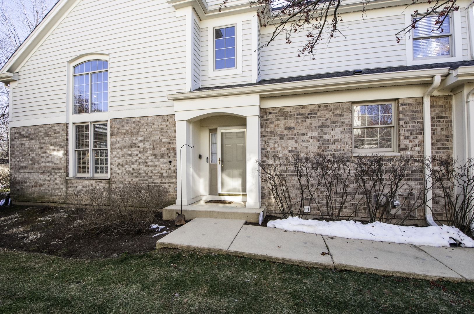120 Fairway Drive, La Grange, IL