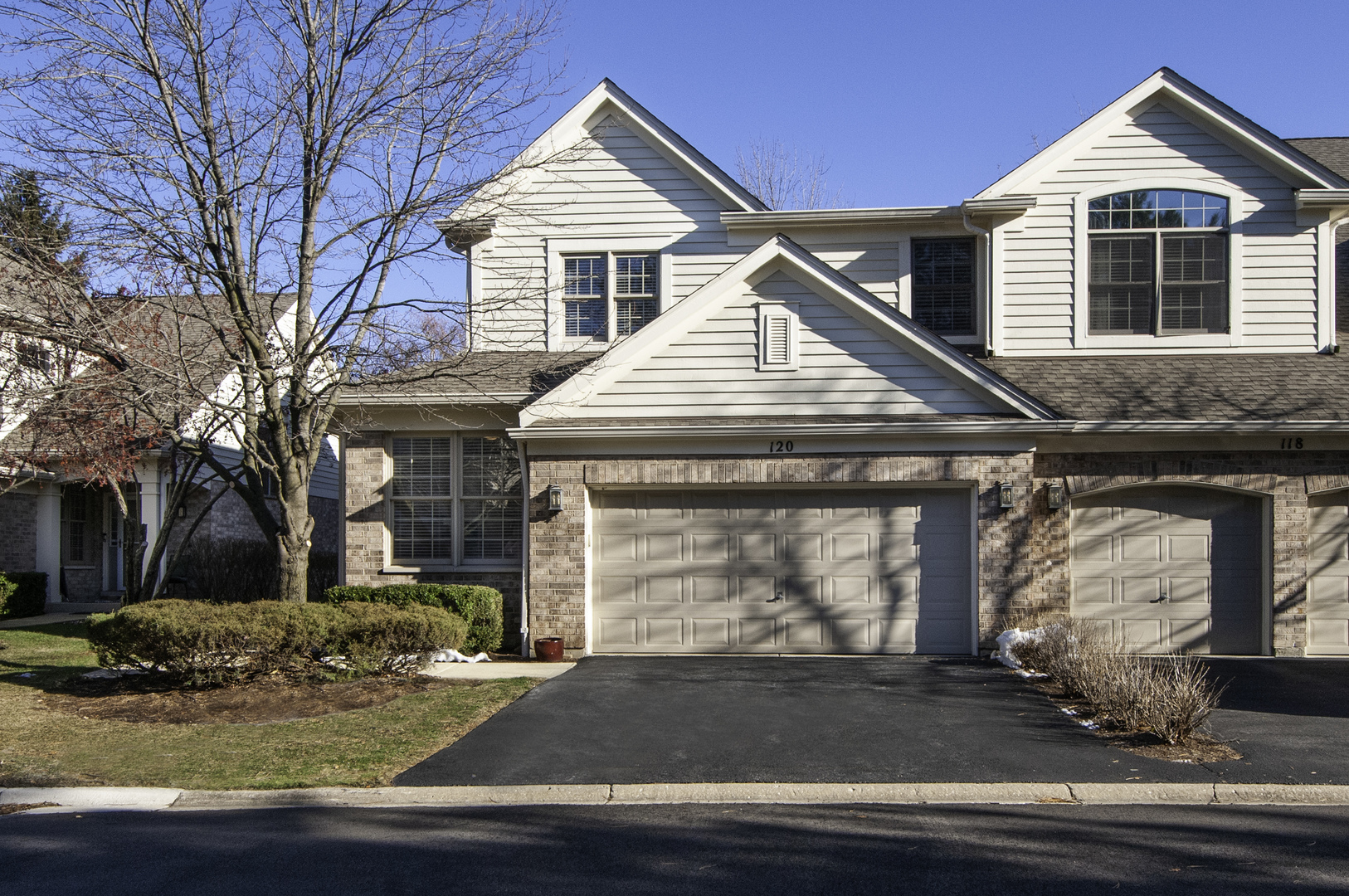 120 Fairway Drive, La Grange, IL