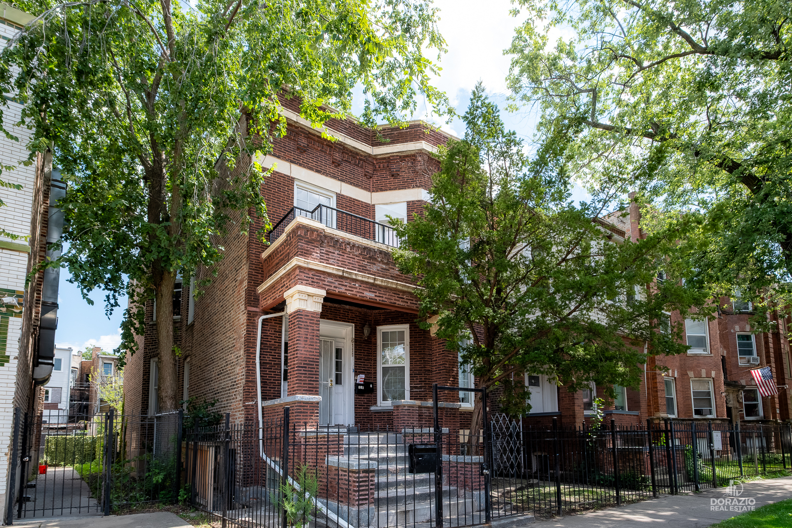 6111 S Eberhart Avenue, Chicago, IL