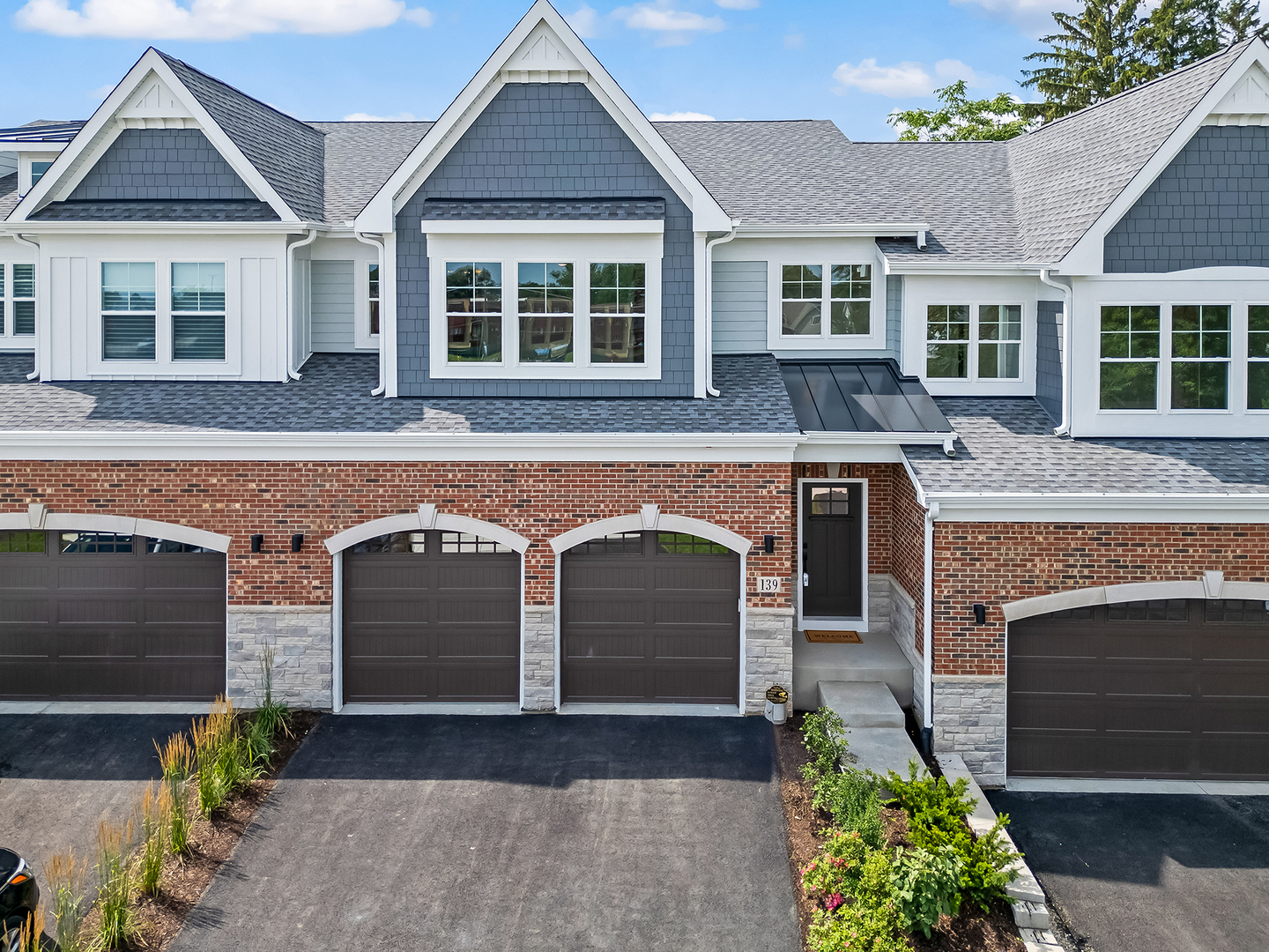 131 Harding Court, Glen Ellyn, IL