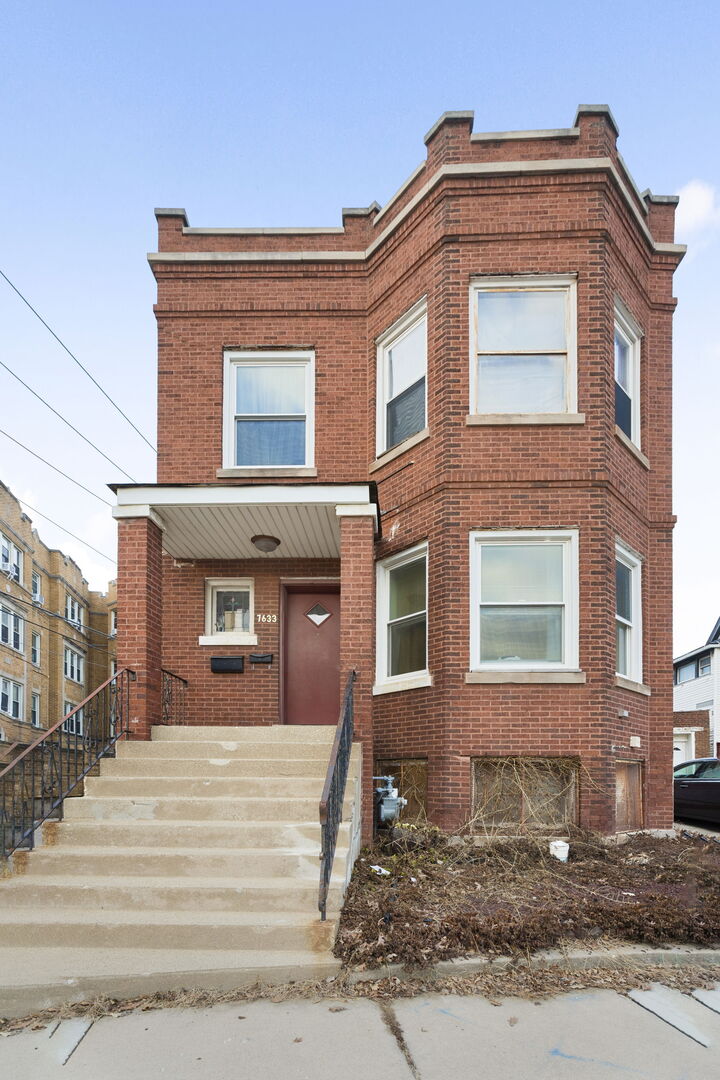 7633 Jackson Boulevard, Forest Park, IL