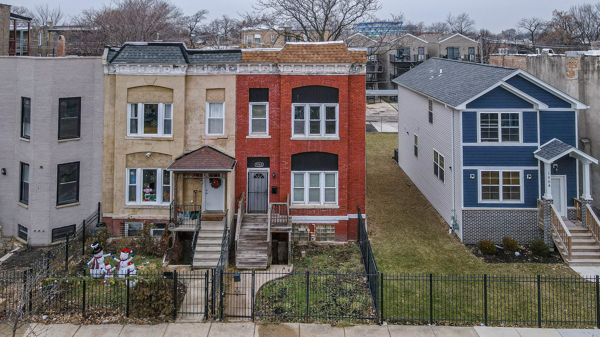 1908 S Sawyer Avenue, Chicago, IL