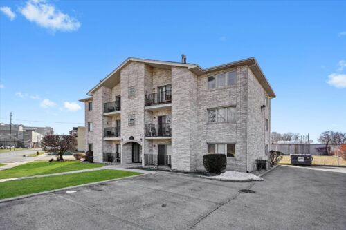 4500 Rumsey Avenue #2N, Oak Lawn, IL