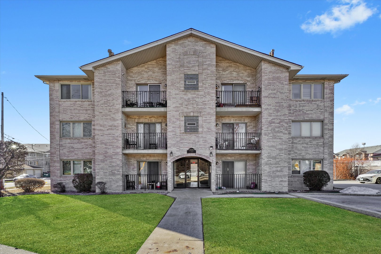 4500 Rumsey Avenue #2N, Oak Lawn, IL