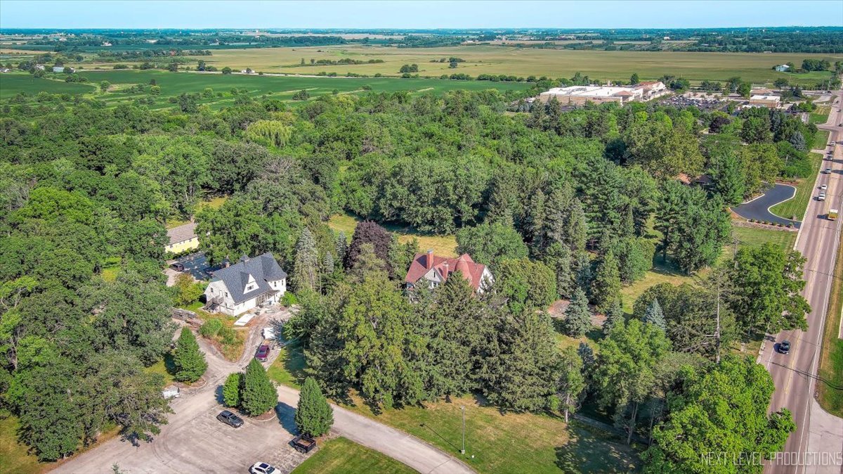 526 N Main Street, Elburn, IL