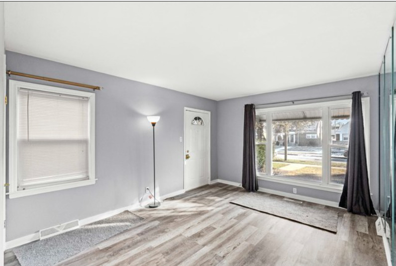 32 166th Place, Calumet City, IL