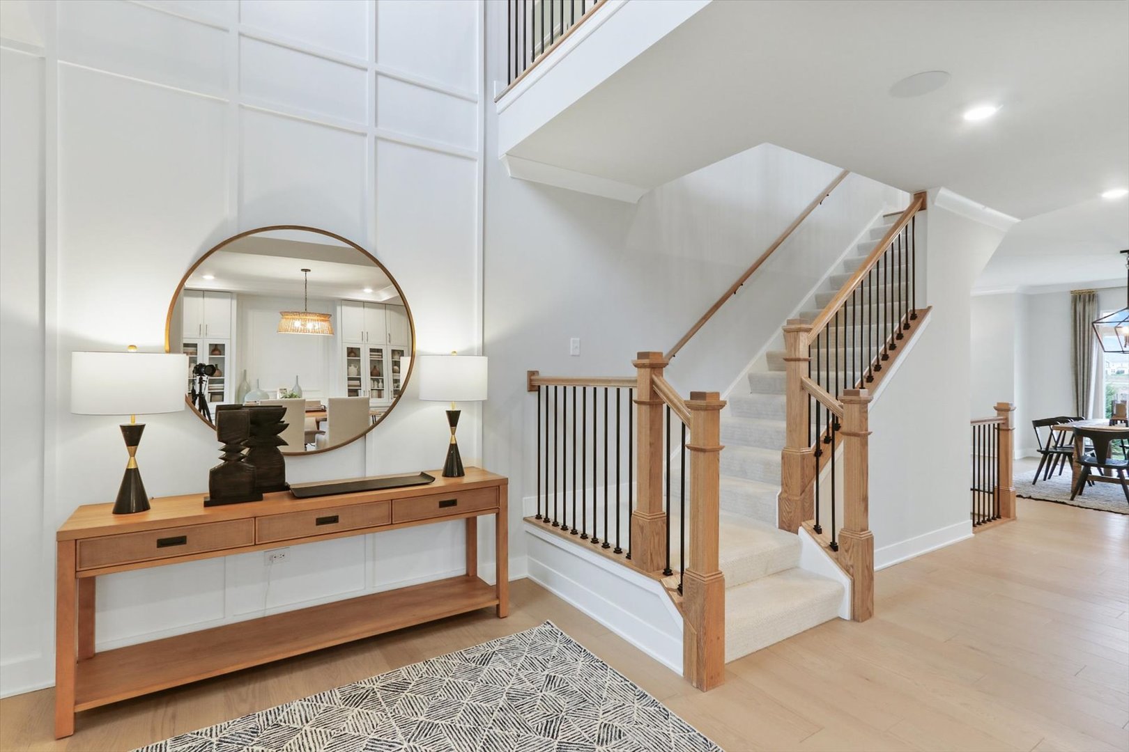 39 Hawthorn Ridge Drive, Hawthorn Woods, IL