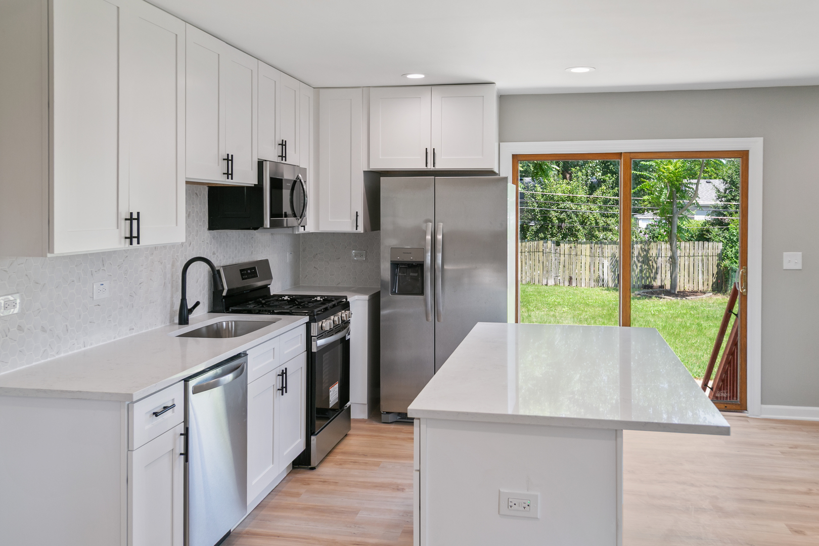 118 Windsor Lane, Glendale Heights, IL