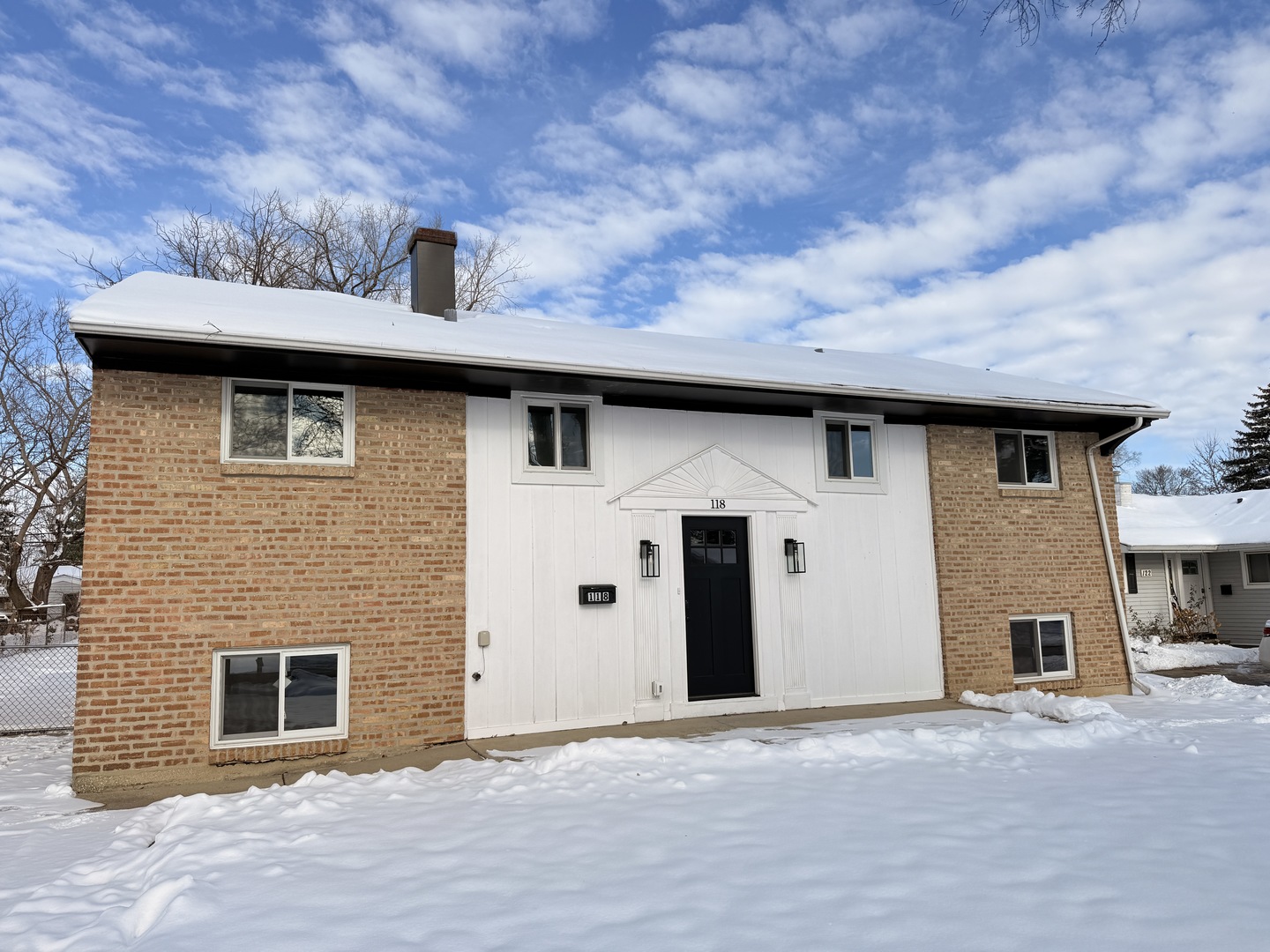 118 Windsor Lane, Glendale Heights, IL