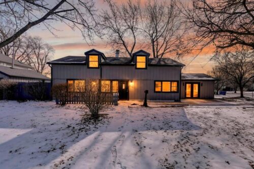 5016 Oak Center Drive, Oak Lawn, IL