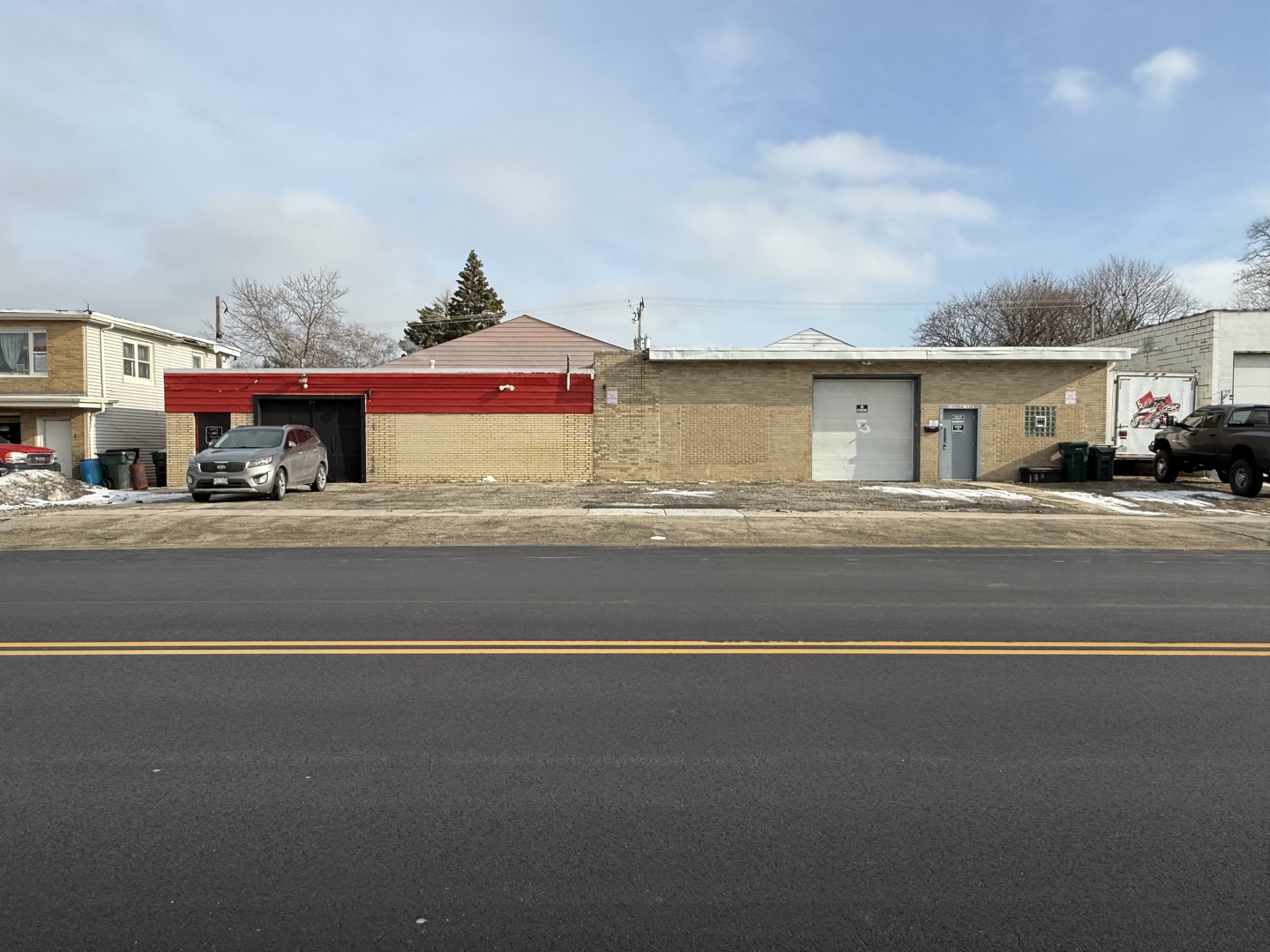 2103 – 2105 Galilee Avenue, Zion, IL
