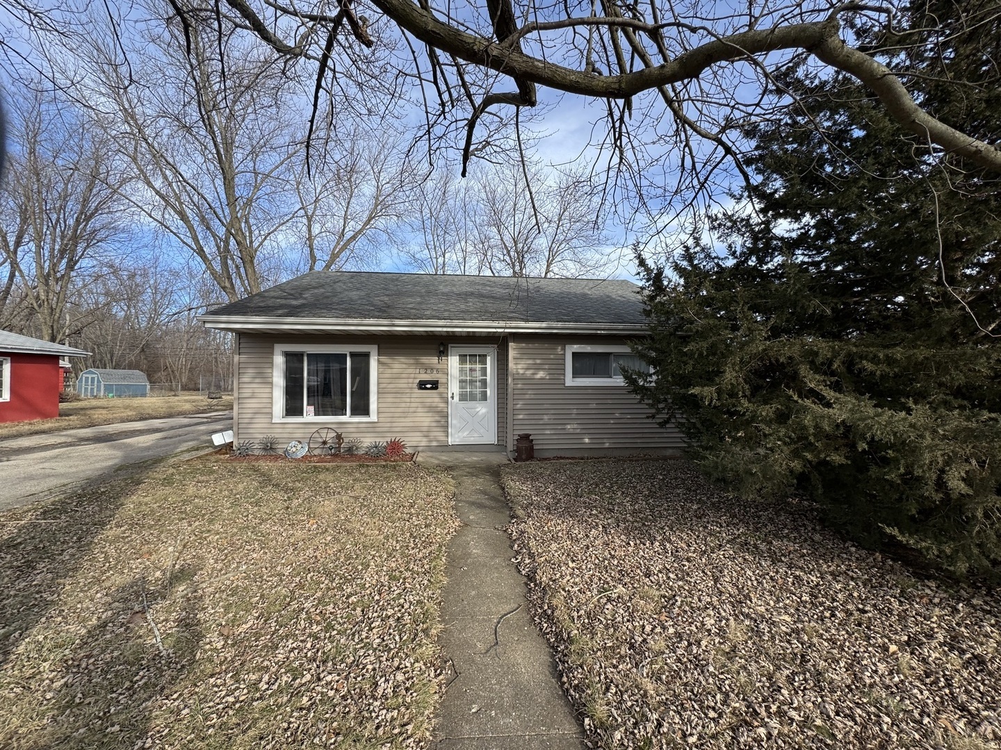 1206 Harvey Drive, Sterling, IL