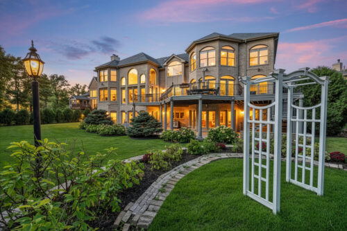 3481 Bradley Court, Highland Park, IL