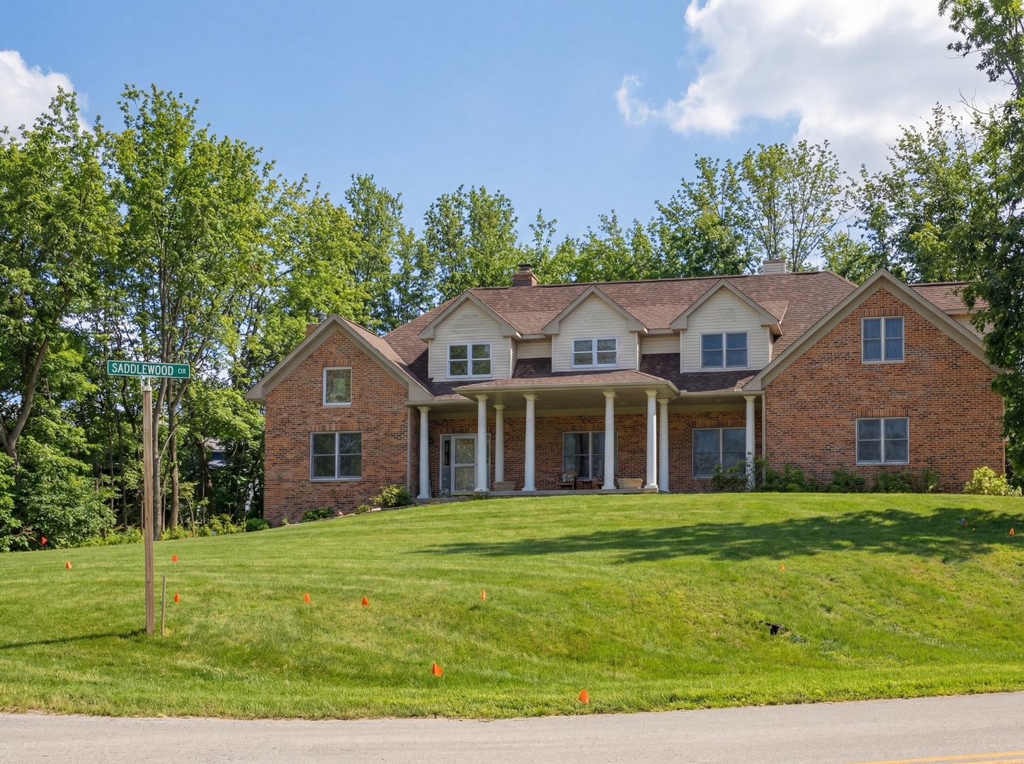 307 Knollwood Drive, Dixon, IL