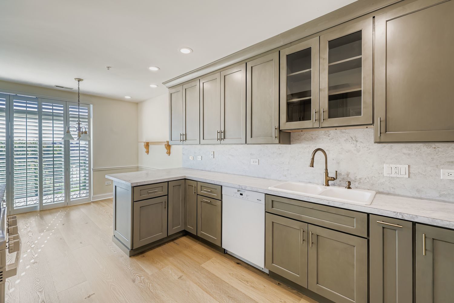 820 Weidner Road #409, Buffalo Grove, IL