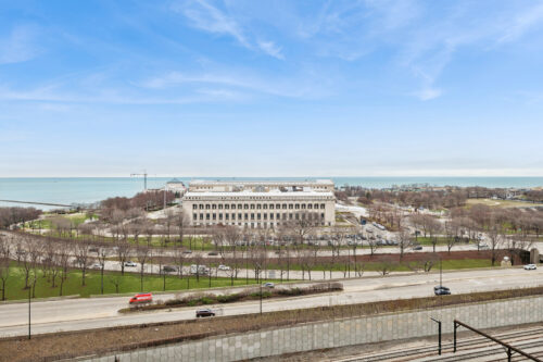 1235 S Prairie Avenue #1303, Chicago, IL