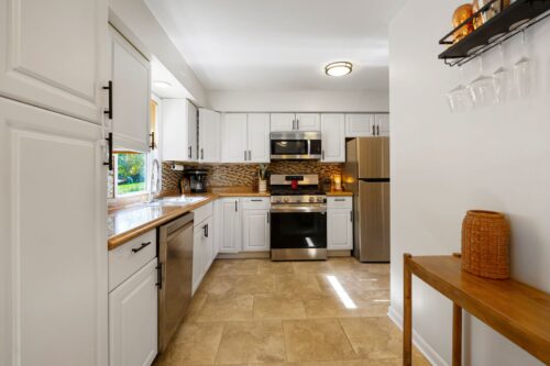 5010 N Westwood Drive, McHenry, IL