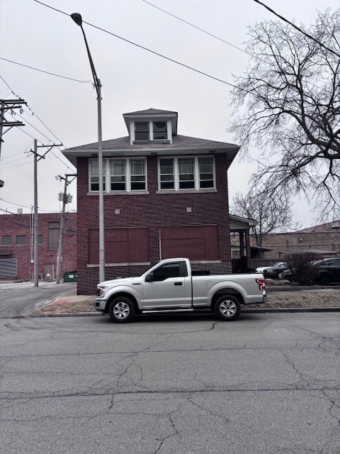 2412 HIGH Street, Blue Island, IL