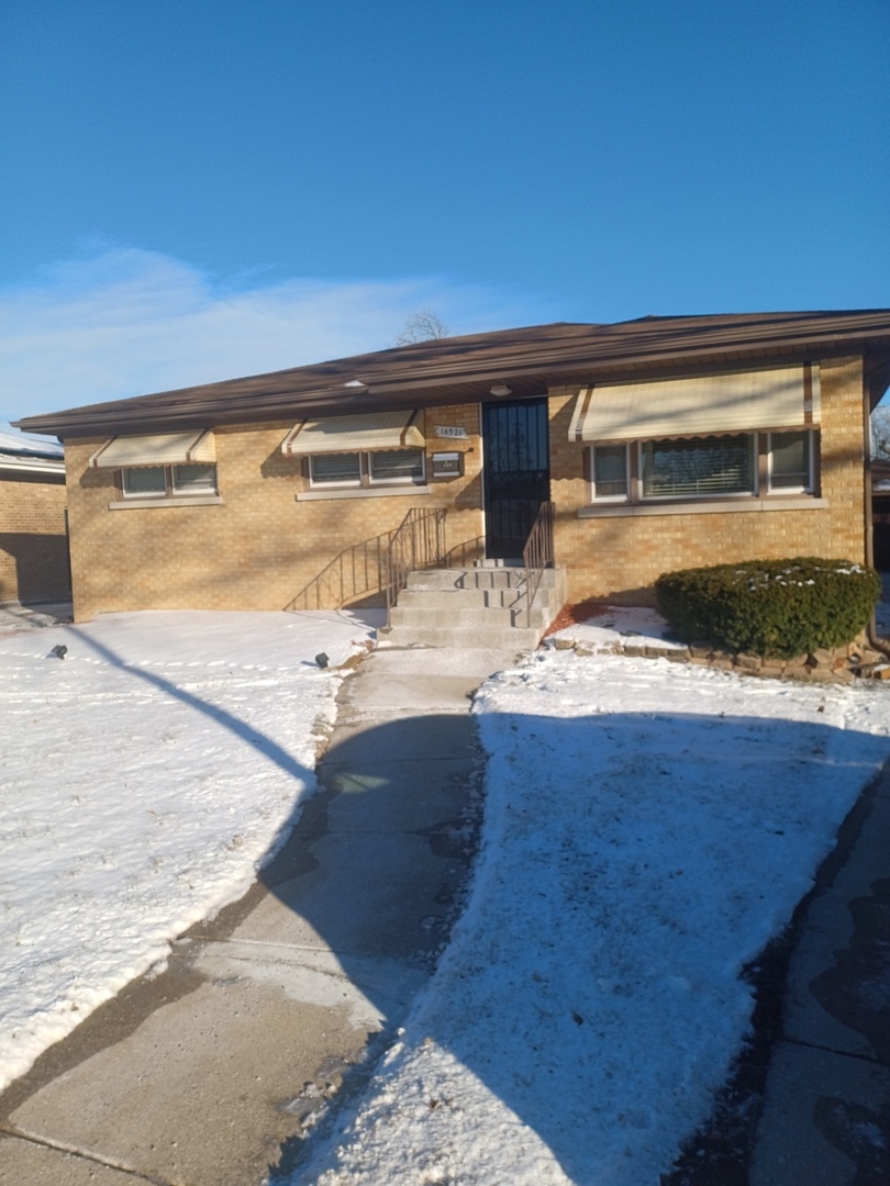 16521 Evans Avenue, South Holland, IL