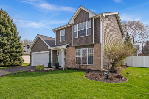 614 Buckboard Road, Bolingbrook, IL