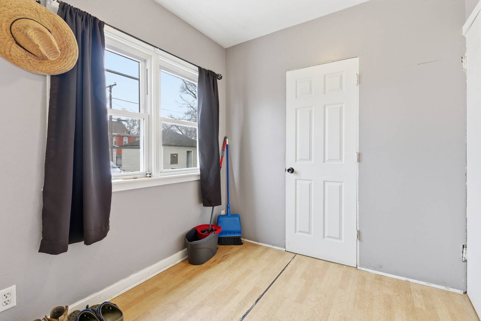 114 – 116 Mississippi Avenue, Joliet, IL