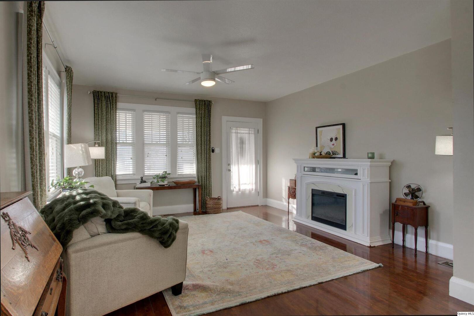 2065 Elm Street, Quincy, IL