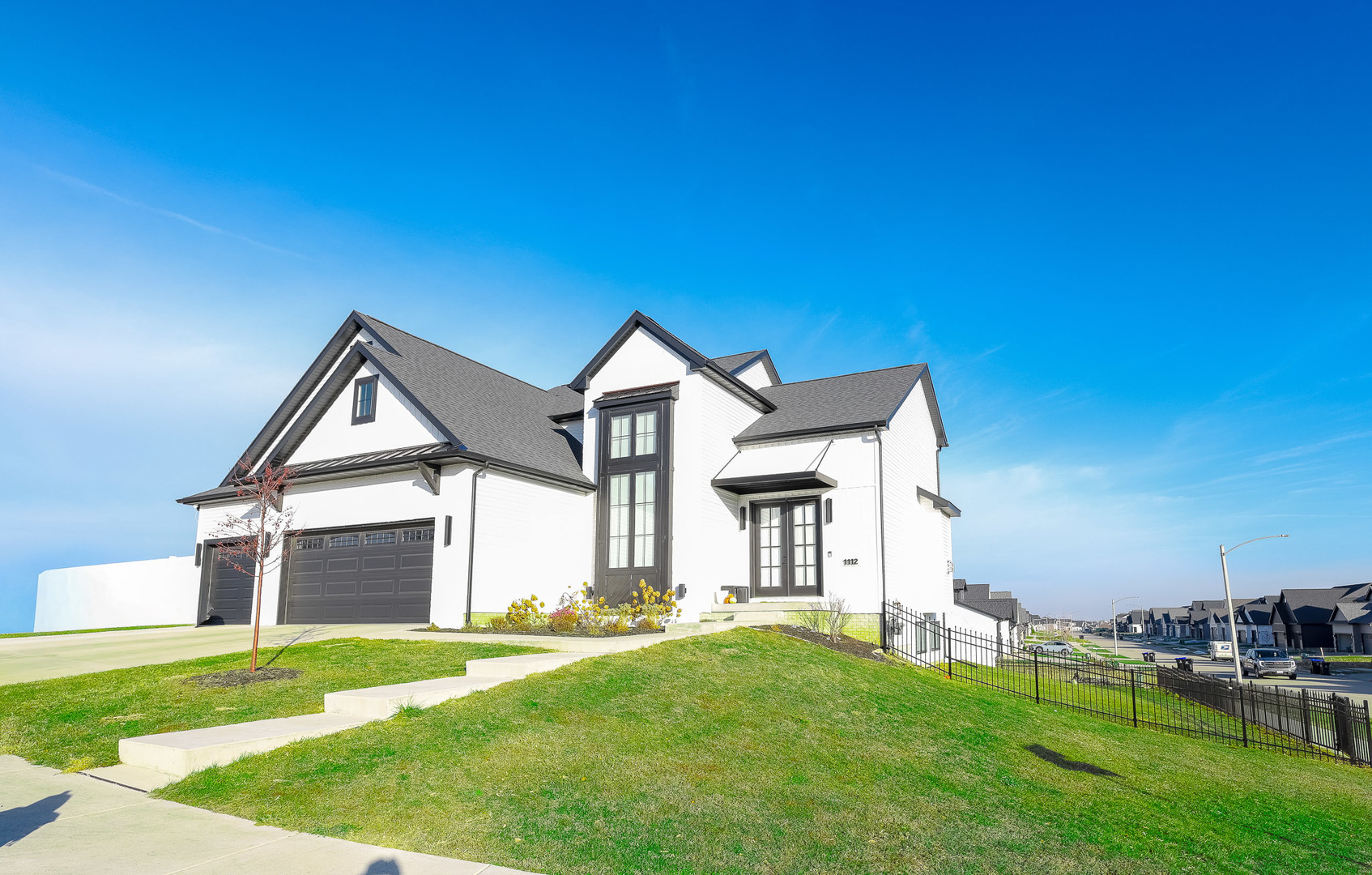 1112 Bell Grove Lane, Bloomington, IL