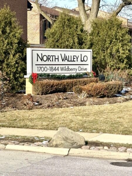 1720 Wildberry Drive #B, Glenview, IL