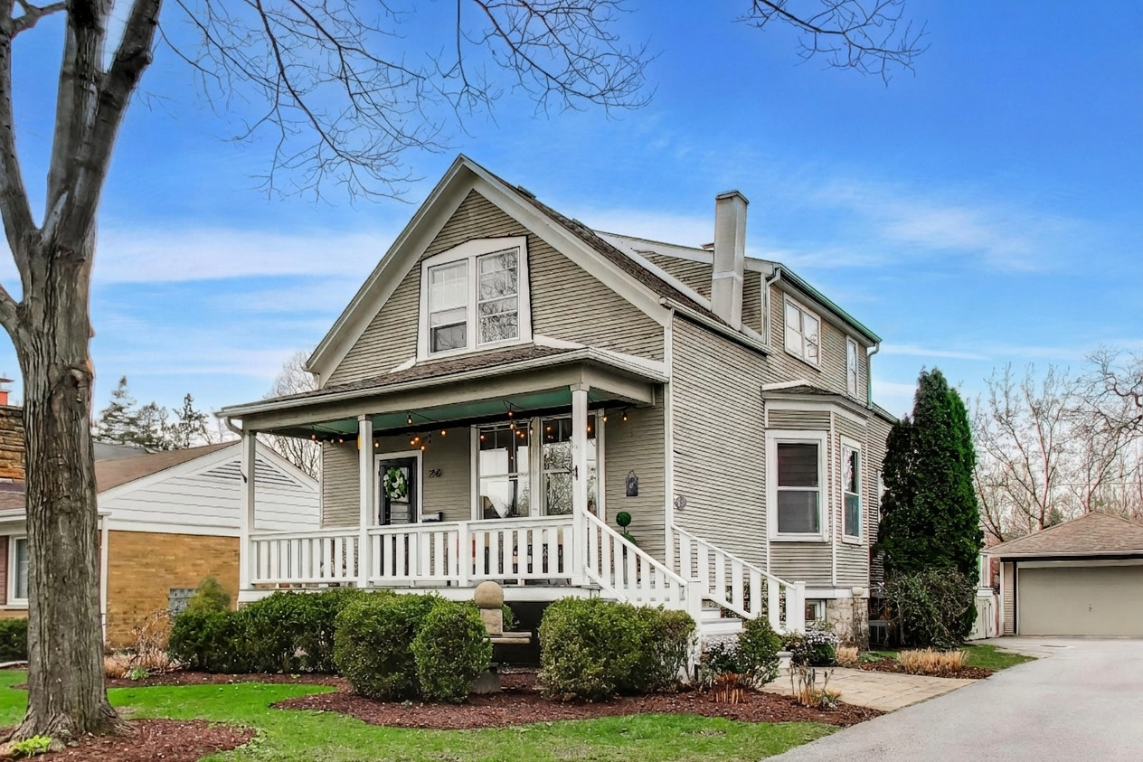 256 Blackhawk Road, Riverside, IL