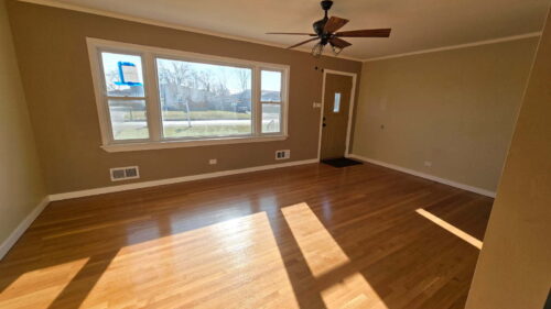 7722 W 81st Place, Bridgeview, IL