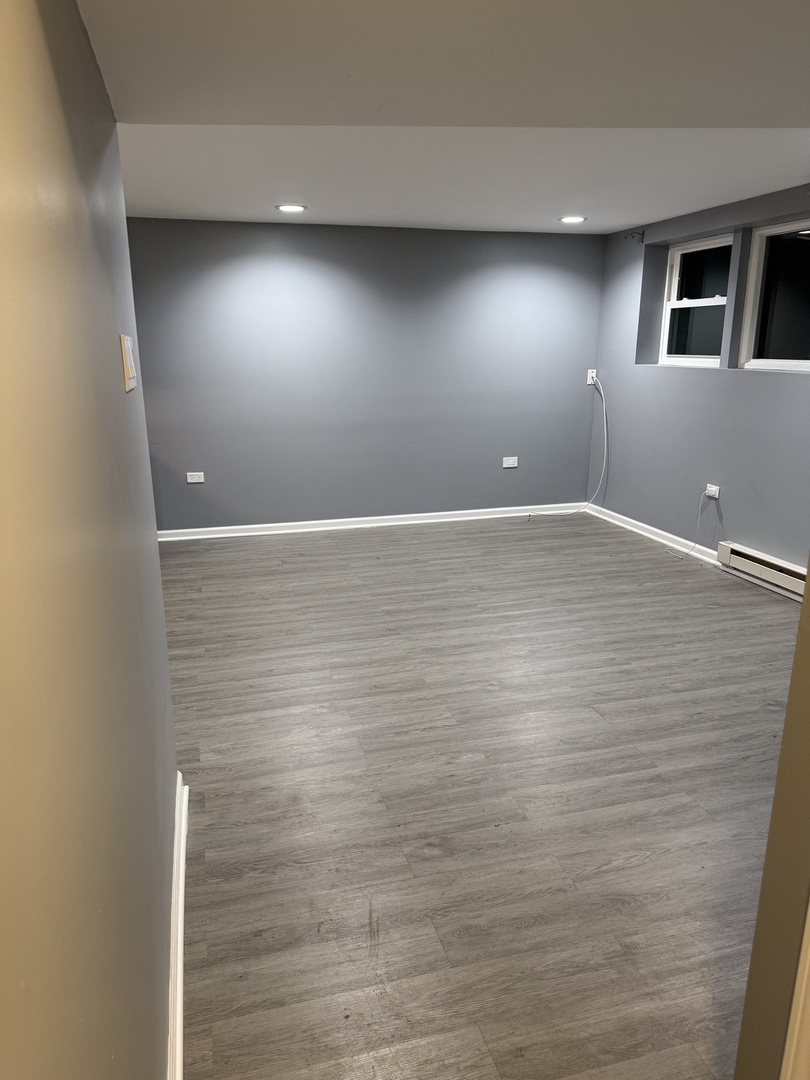 323 22nd Avenue #G, Bellwood, IL