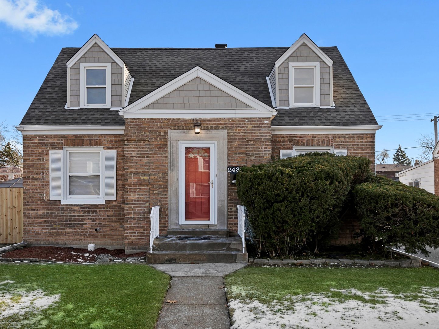 2433 S 17th Avenue, Broadview, IL