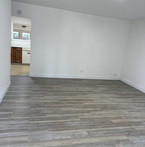 533 Redwood Road, Bolingbrook, IL