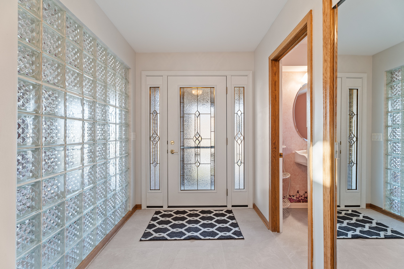 6013 N Emerson Street, Rosemont, IL