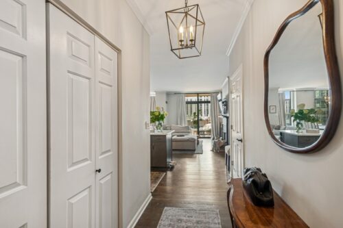 1122 N Dearborn Street #8E, Chicago, IL