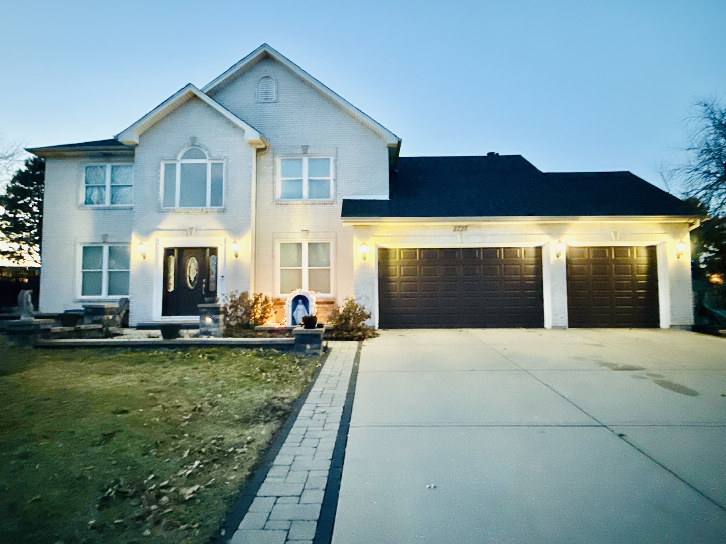 2727 Sweetbroom Court, Naperville, IL