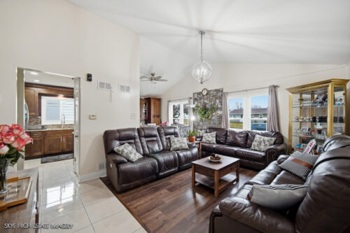 16798 91ST Avenue, Orland Hills, IL