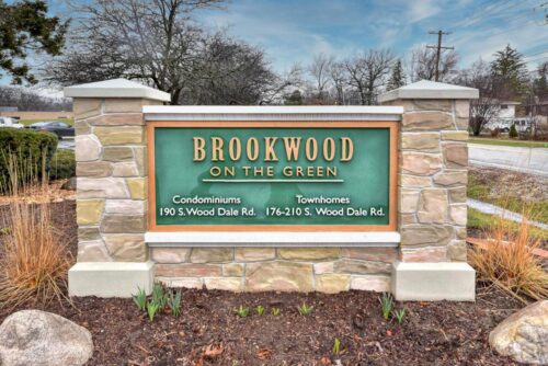 190 S Wood Dale Road #902, Wood Dale, IL