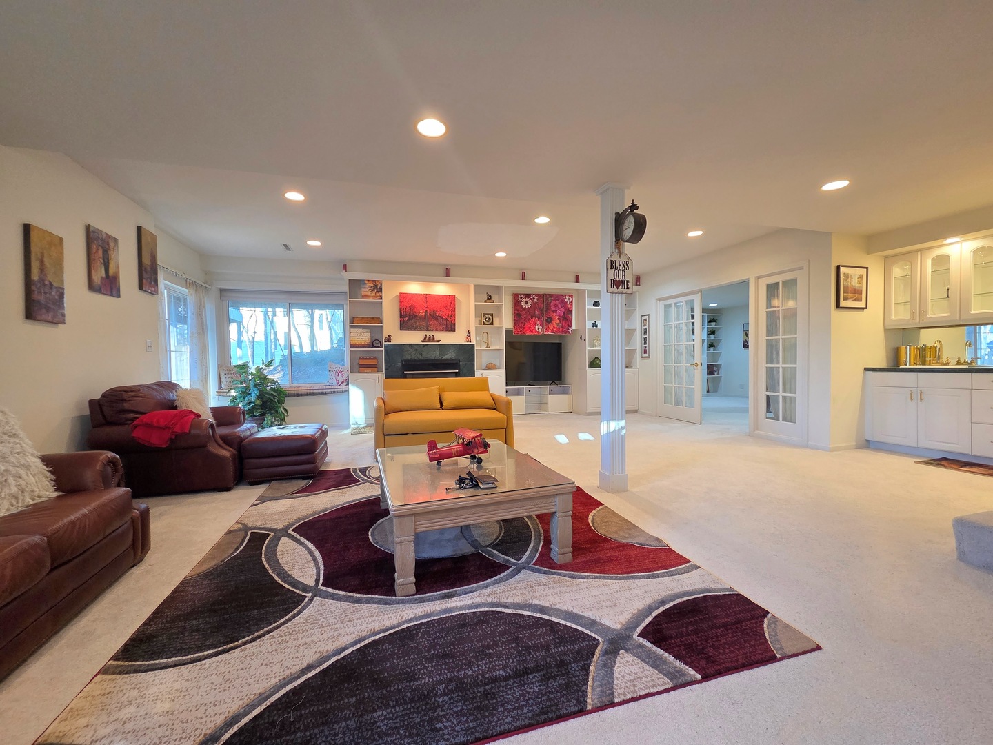 1025 Rosewood Drive #B, Carpentersville, IL