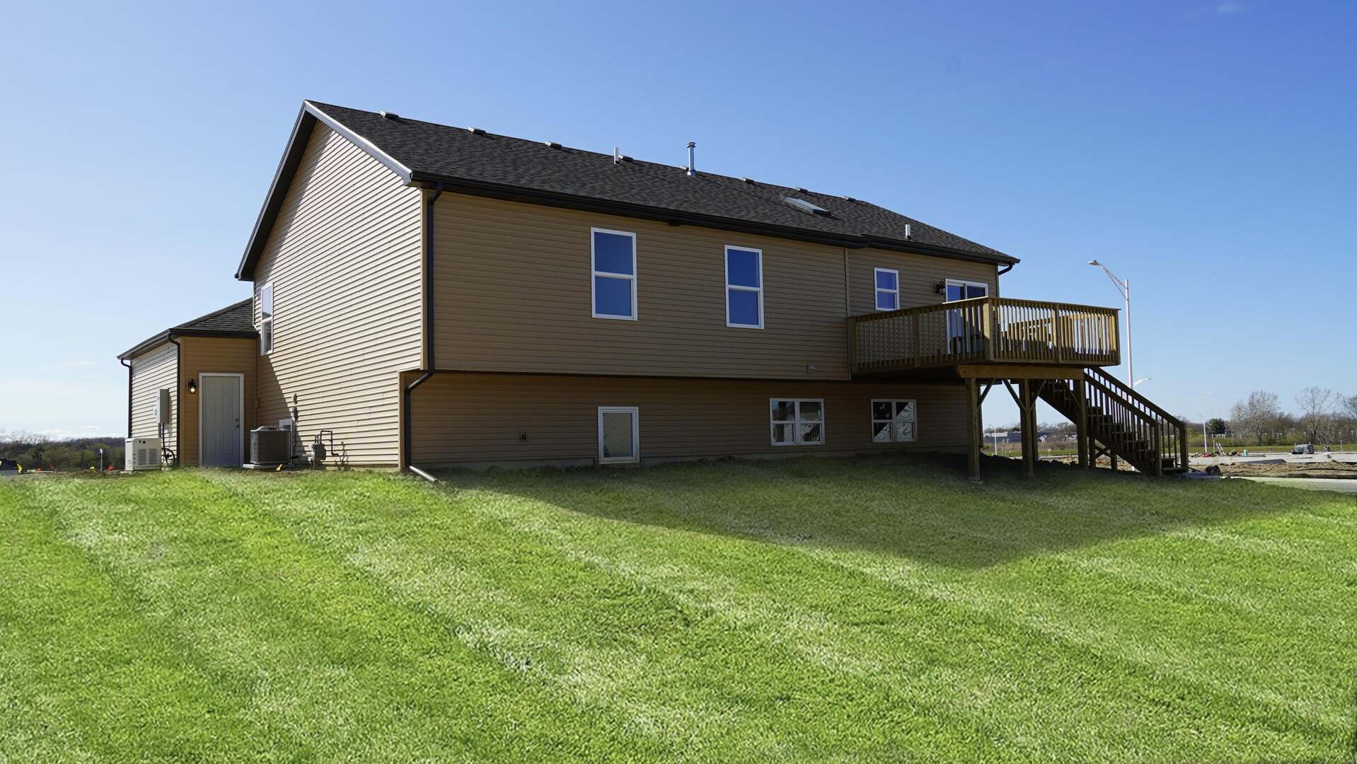 8240 DYLAN Drive, Merrillville, IN