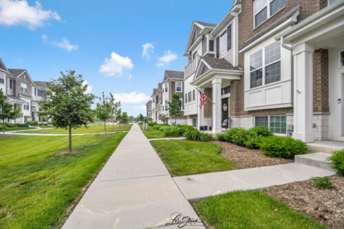 13926 S Addison Trail, Homer Glen, IL