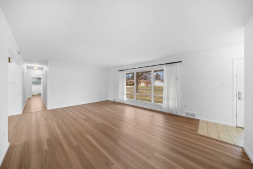 917 Sunset Avenue, Earlville, IL