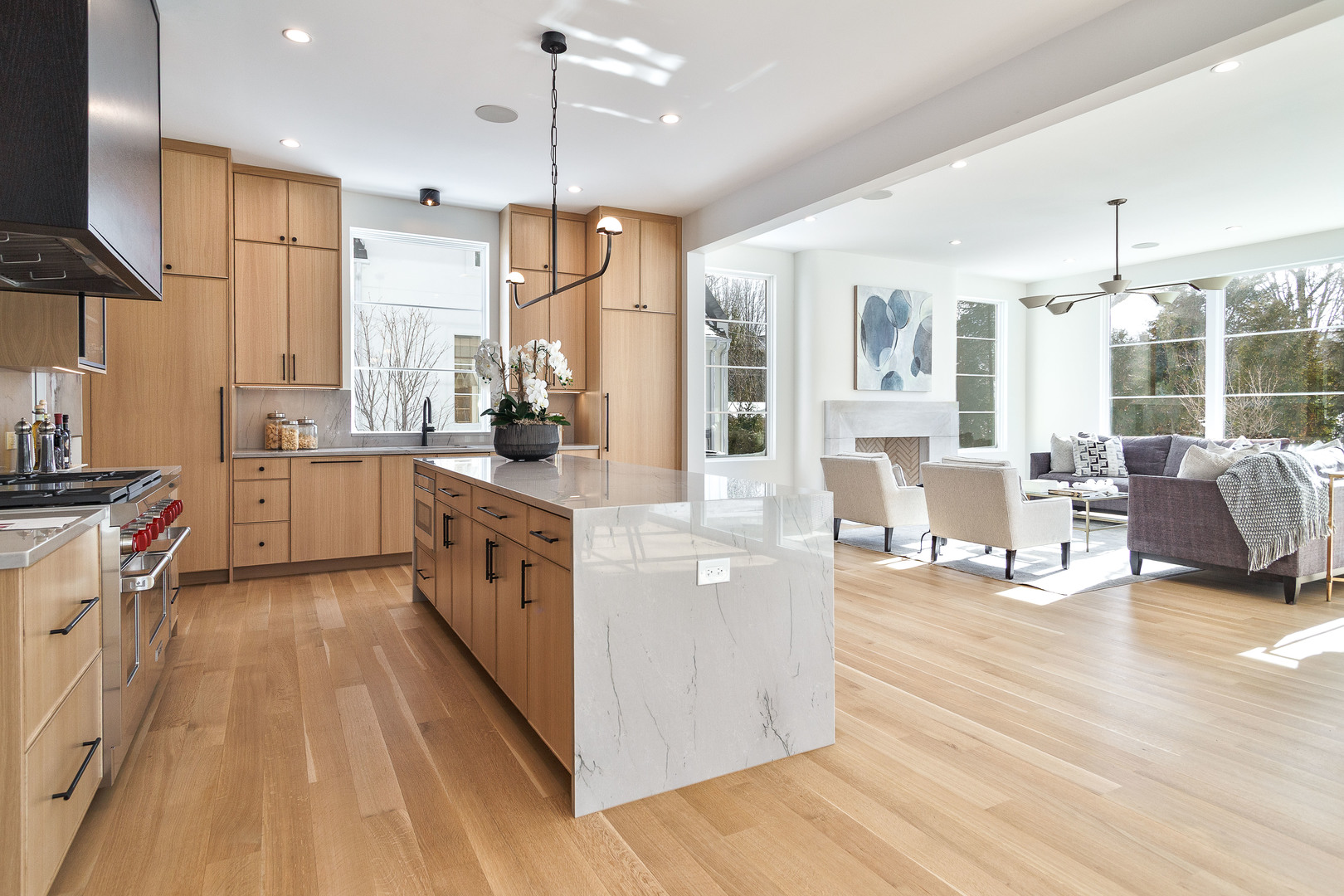 527 Kensington Court, Hinsdale, IL